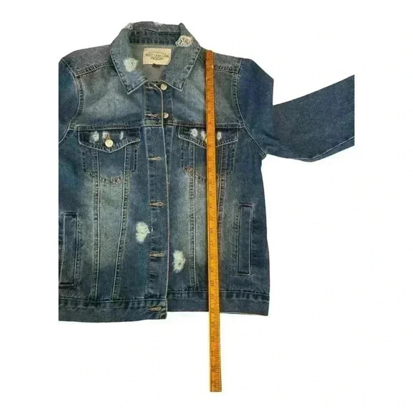 Ashely Vintage Charm Women's Denim Jacket Floral Back Blue Size S Casual - Picture 5 of 6